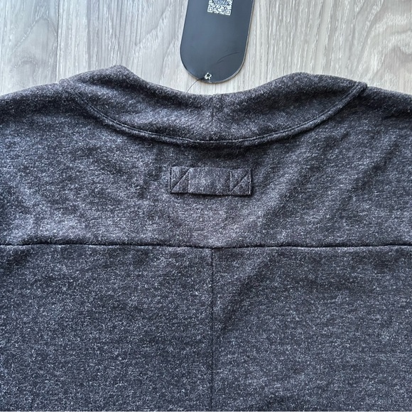 Andrew Christian | Bespoke Long Sleeve V-Neck Shirt in Charcoal (Medium) - Picture 7 of 16